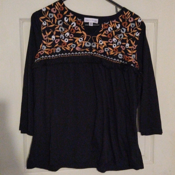 **SOLD**Rebecca Malone Blk blouse with fringe and decor Medium long sleeve - Picture 1 of 6